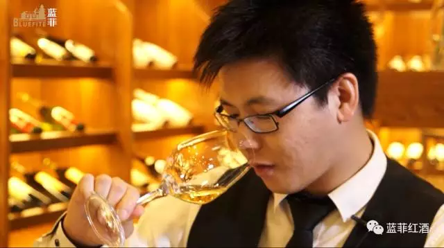 6個(gè)步驟，資深品酒師教你如何來(lái)品葡萄酒